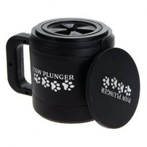 black-dog-puppy-supply-paw-plunger-essential-cleaning-tool_4719677