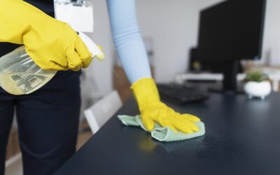 Discover the Benefits of a Clean Office Environment