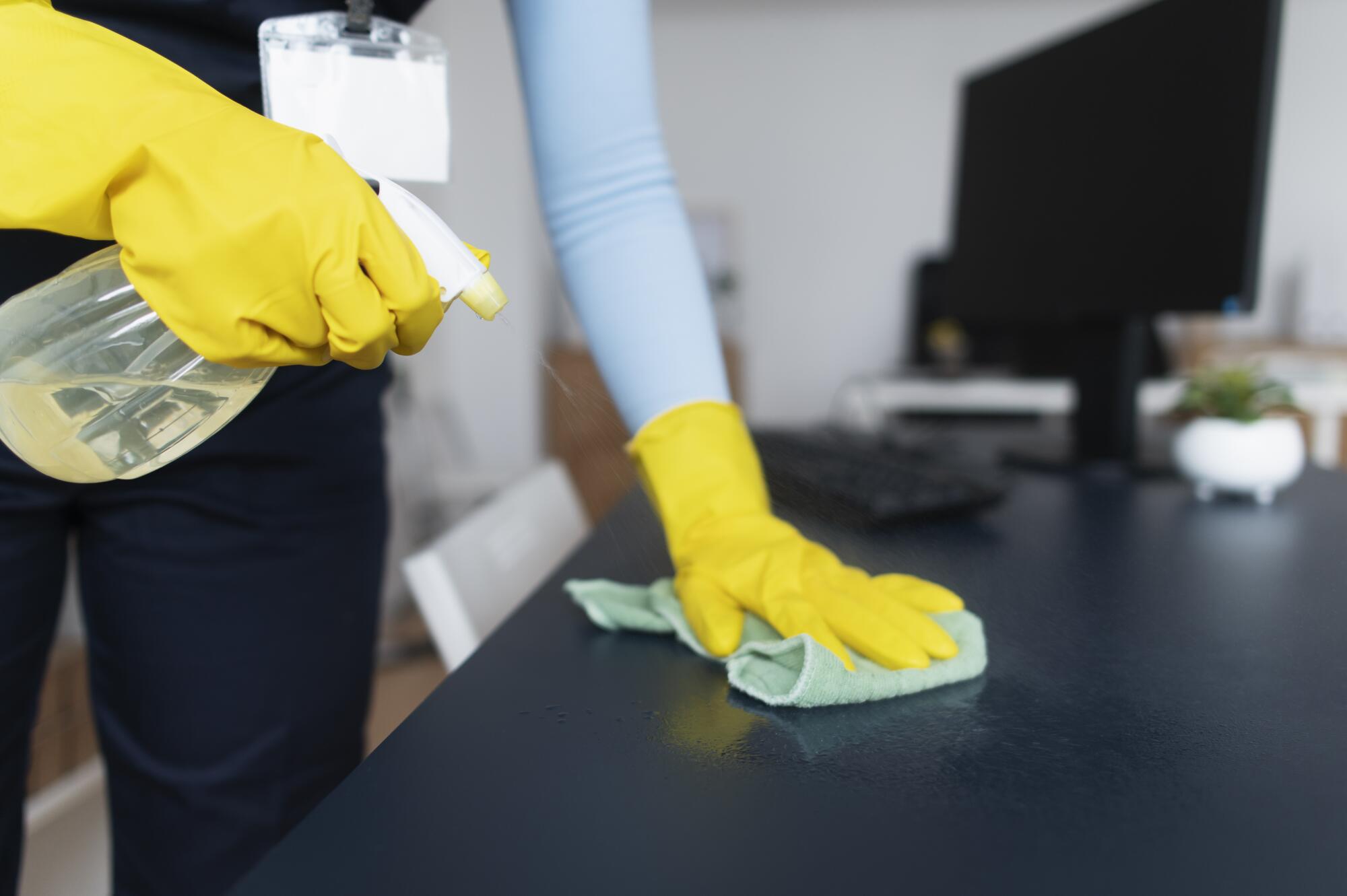 clean office, commercial office cleaning